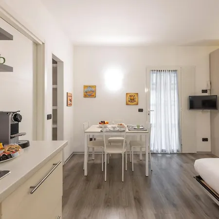 Bnbutler - Archimede 53 - Bright Apartment Milan