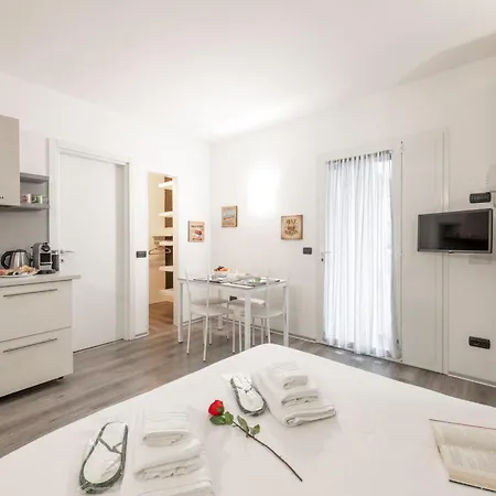 Apartment Bnbutler - Archimede 53 - Bright *