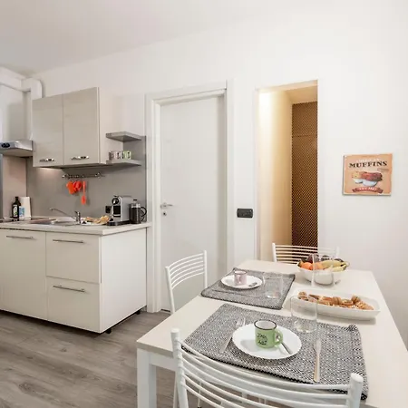 Bnbutler - Archimede 53 - Bright Apartment *