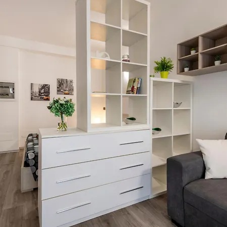 Bnbutler - Archimede 53 - Bright Apartment